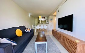 Beach Place por Be My Guest - Pé na Areia e Restaurante